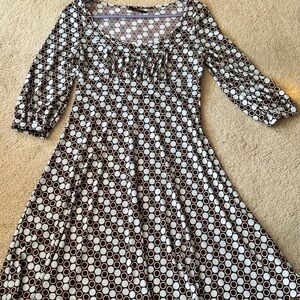 Elegant Black and White Patterned Dress